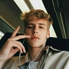 Christian Bautista's avatar